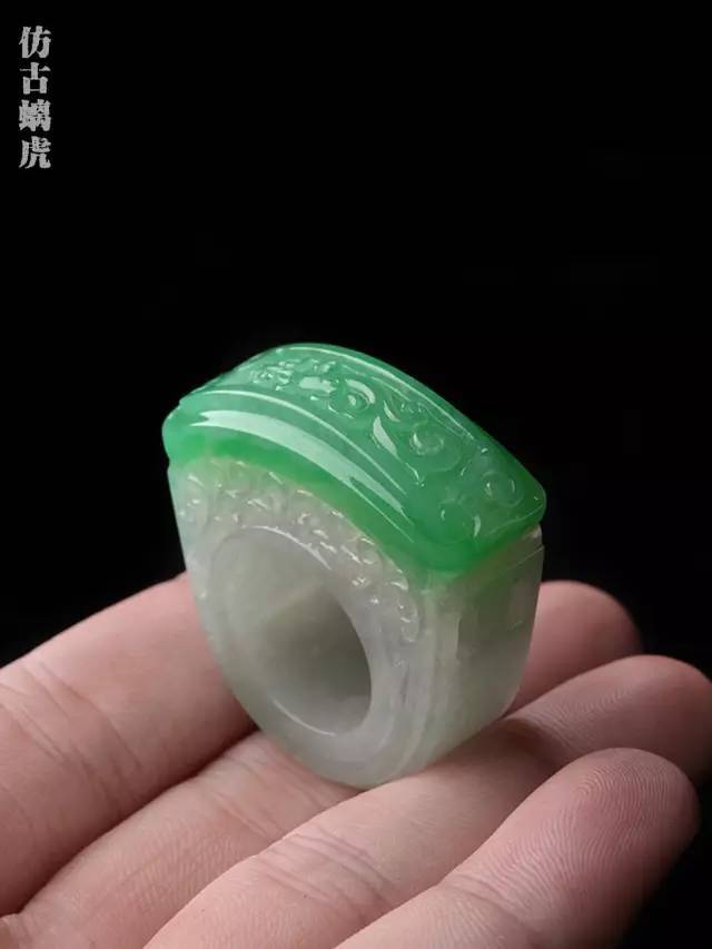 宝石汇:翡翠板子的由来与寓意! 翡翠板子的由来与寓意!-玉器鉴定师培训核心内容