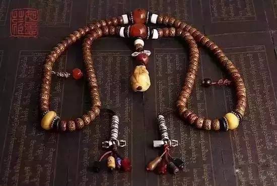 最全的藏式佛珠串制方法，串起来太美了！