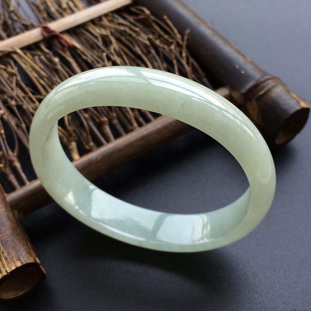 如何鉴别玉镯的好坏-玉器鉴定师培训核心内容