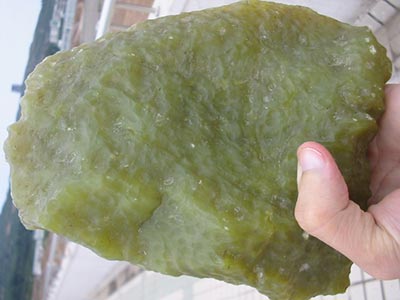 和田玉中的黄口料是什么?黄口料有收藏价值吗?-玉器鉴定师培训核心内容