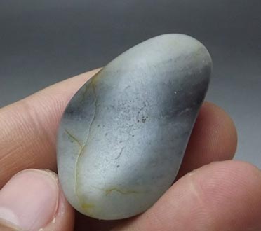 青花籽料贵吗?青花籽料的鉴定和产地-玉器鉴定师培训核心内容