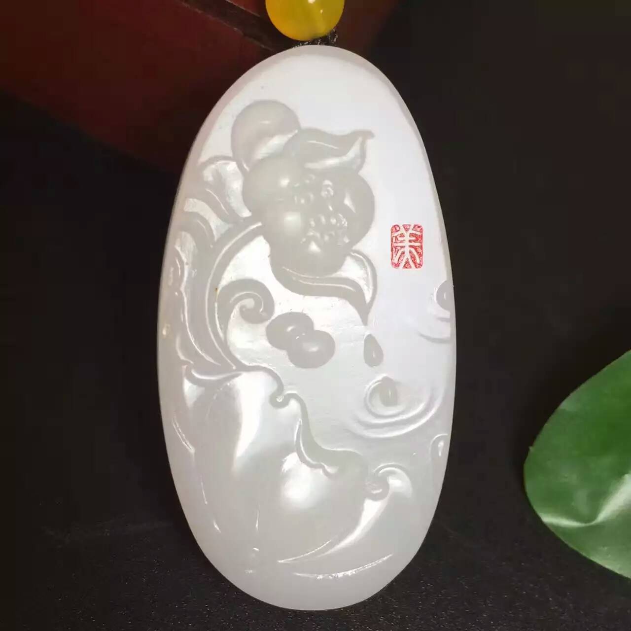 和田玉原料的四种缺陷-玉器鉴定师培训核心内容