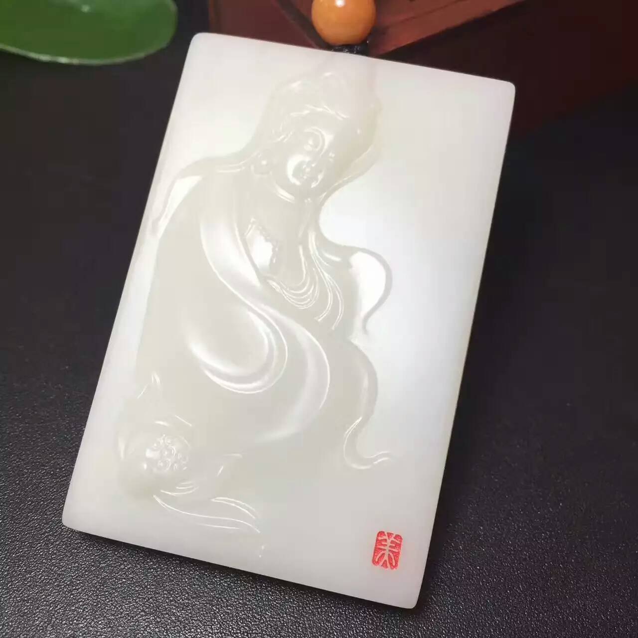 肉眼鉴别和田玉技巧-玉器鉴定师培训核心内容