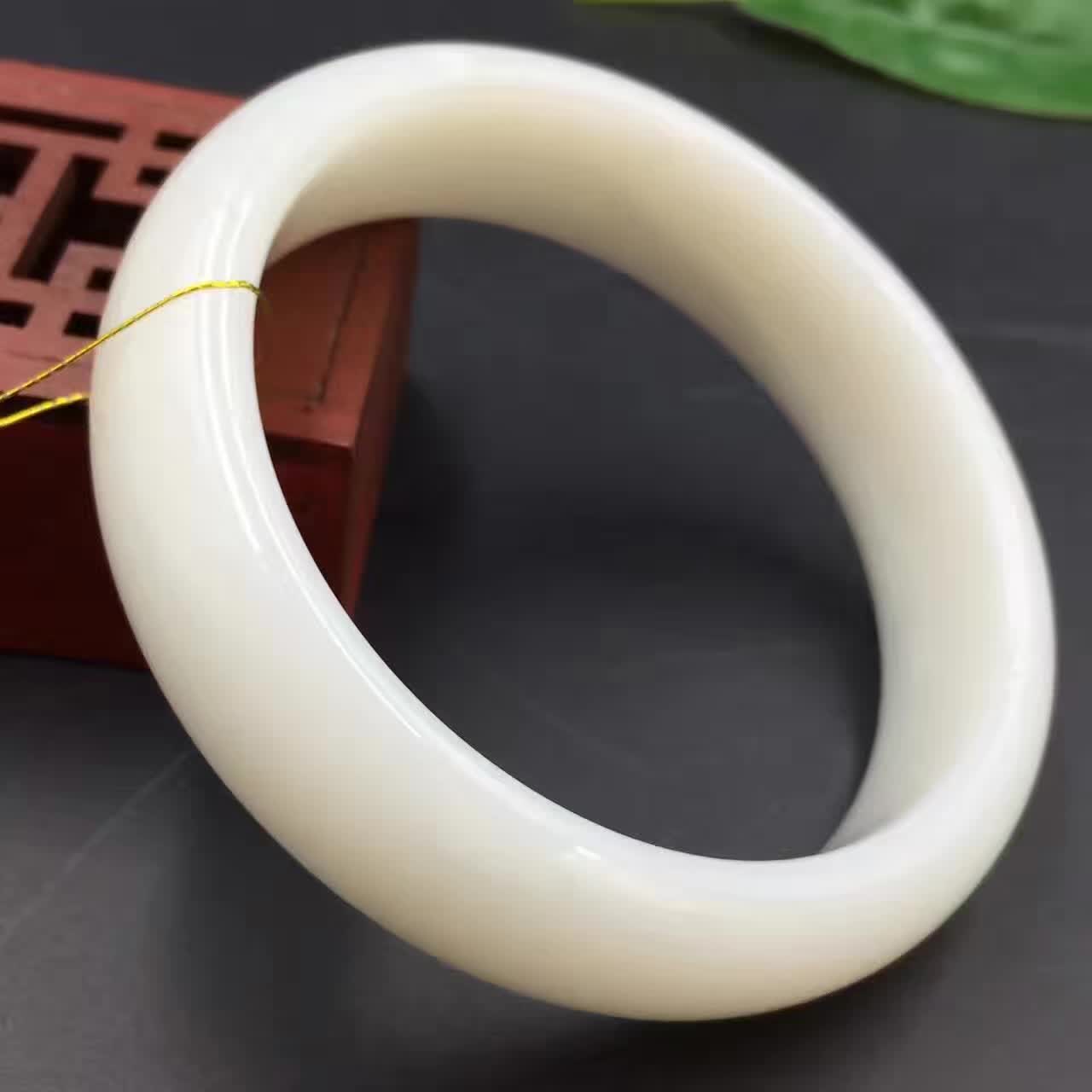 和田玉把件选购要素-玉器鉴定师培训核心内容