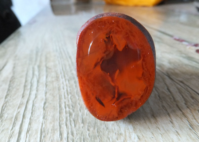 小心褪色南红玛瑙 高温对南红玛瑙严重的影响-玉器鉴定师培训核心内容