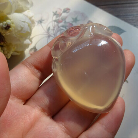 玉髓有什么价值?白玉髓饰物选购要注意什么?-玉器鉴定师培训核心内容