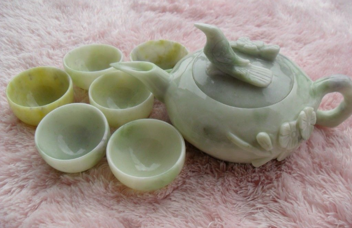 蓝田玉名为四大名玉,其中以蓝田墨玉最为出彩!-玉器鉴定师培训核心内容
