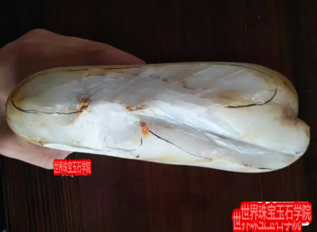 火龙果、千层裂……籽料风险指数排行榜-玉器鉴定师培训核心内容