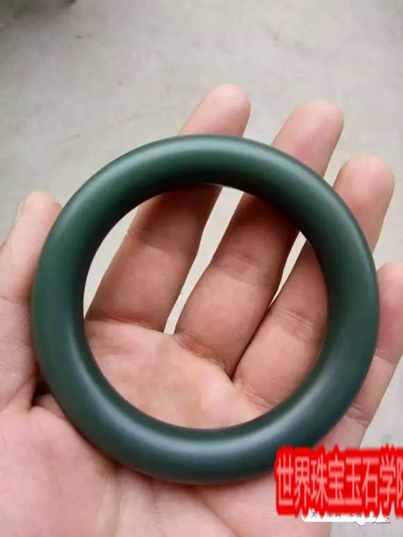 这种“蓝色羊脂玉”你见过吗-玉器鉴定师培训核心内容