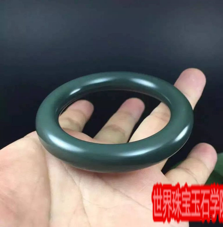 这种“蓝色羊脂玉”你见过吗-玉器鉴定师培训核心内容