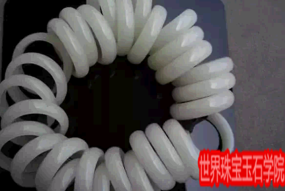 和田玉市场上最常见的假货 不要被骗-玉器鉴定师培训核心内容