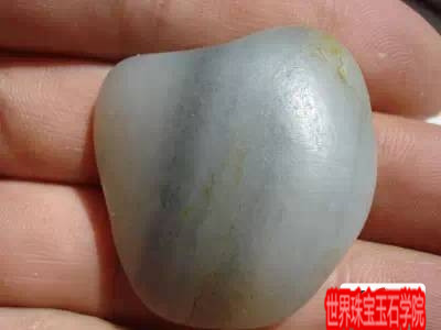 和田玉青花籽料与青花山料区别-玉器鉴定师培训核心内容