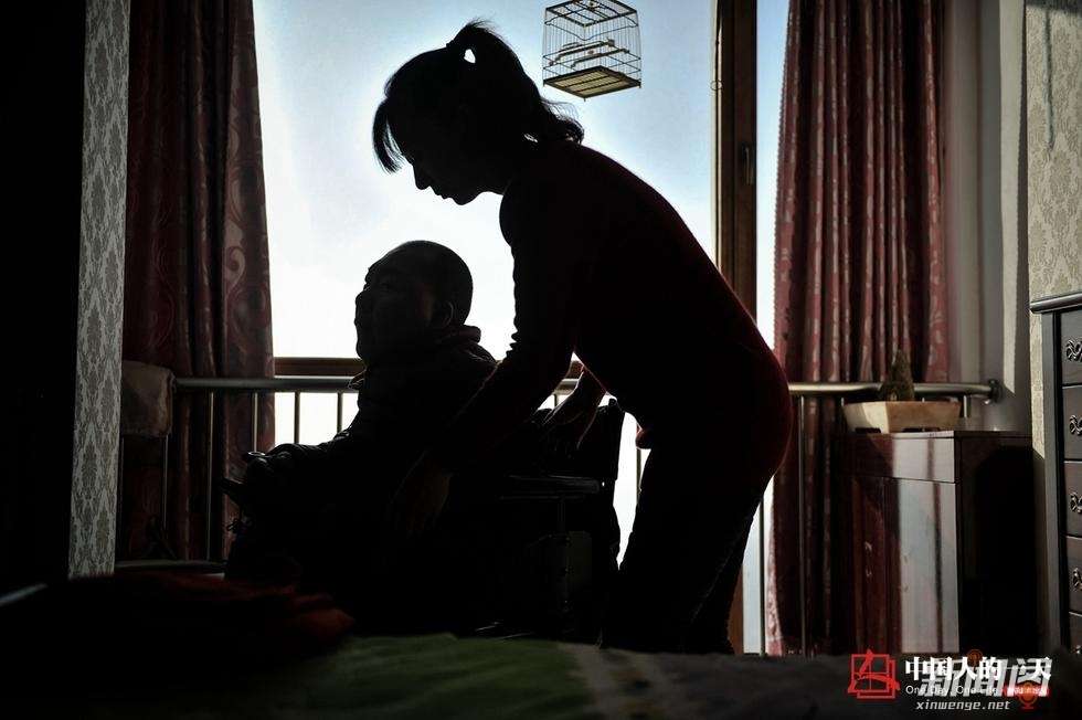 重症肌无力珠宝鉴定师 欲为妻子补办婚礼