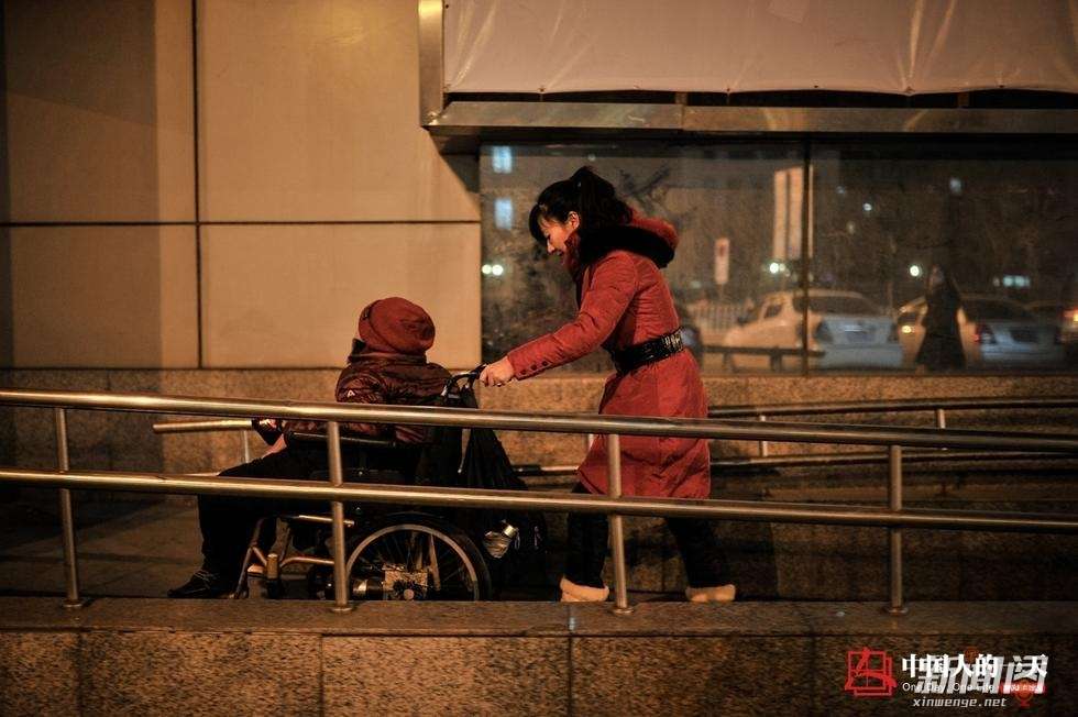 重症肌无力珠宝鉴定师 欲为妻子补办婚礼