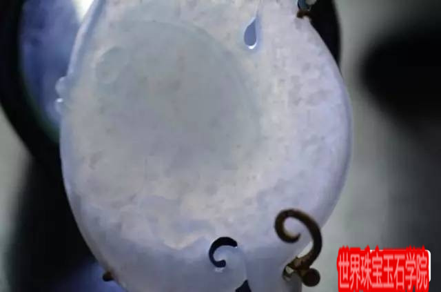 和田玉上的僵与棉 能盘掉吗-玉器鉴定师培训核心内容