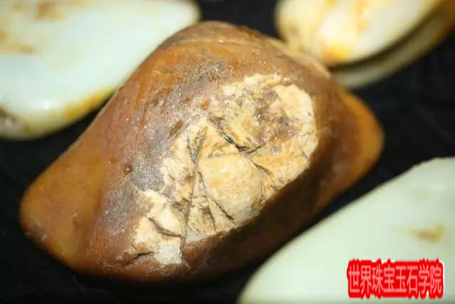 籽料“进口染色” 连老玩家都吃药了-玉器鉴定师培训核心内容