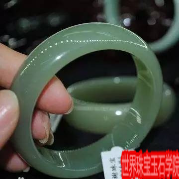 女人和手镯有着天然的缘分各式玉石手镯市场价格大揭秘 珠宝玉石鉴定师培训核心内容