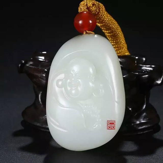 和田玉的“油脂感”是怎么回事？