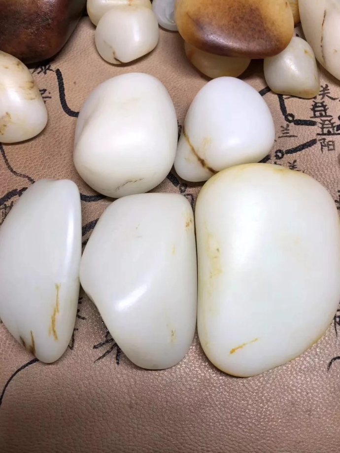 羊脂籽料的哪个指标更重要？大多数人都理解错了