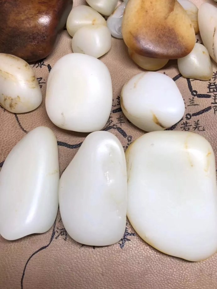 羊脂籽料的哪个指标更重要？大多数人都理解错了