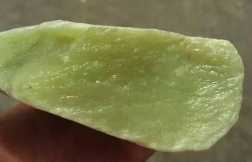 再不好色|黄口料就贵了!