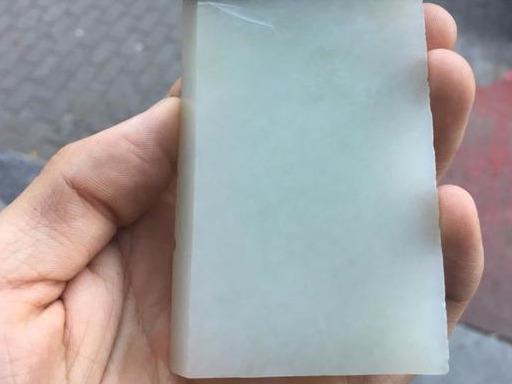 七种方法让你看清和田玉籽料真假!
