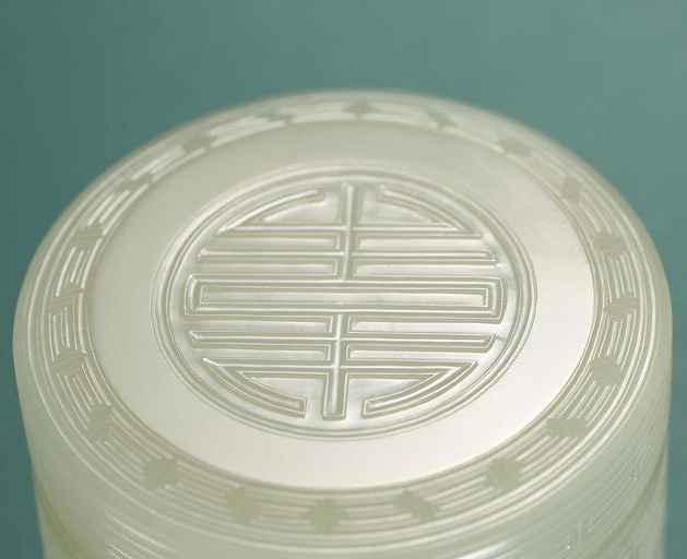和田玉上最吉祥的汉字:双“喜”、百“福”、万“寿”