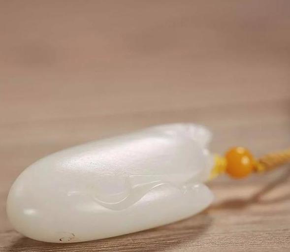 好籽儿不长皮”:和田玉里的光白籽