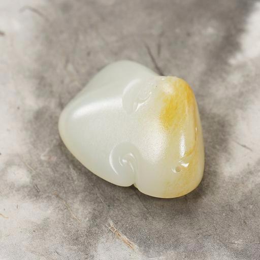 又小又贵的和田玉独籽,为什么成了最受推崇的!