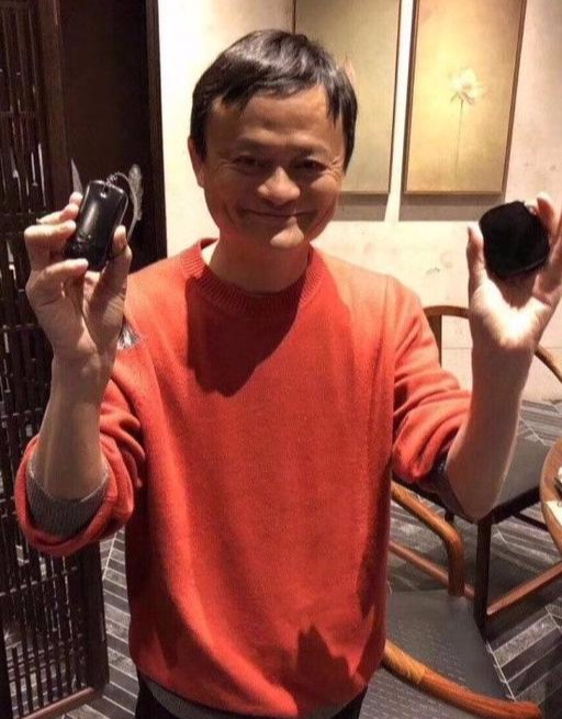 江山给你们,我去玩和田玉了