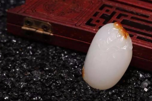 说真的,这六种人玩不好和田玉!