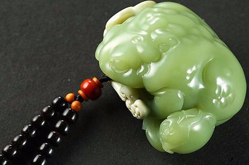 堪比塔青和田玉，析木玉里的黑羊脂！