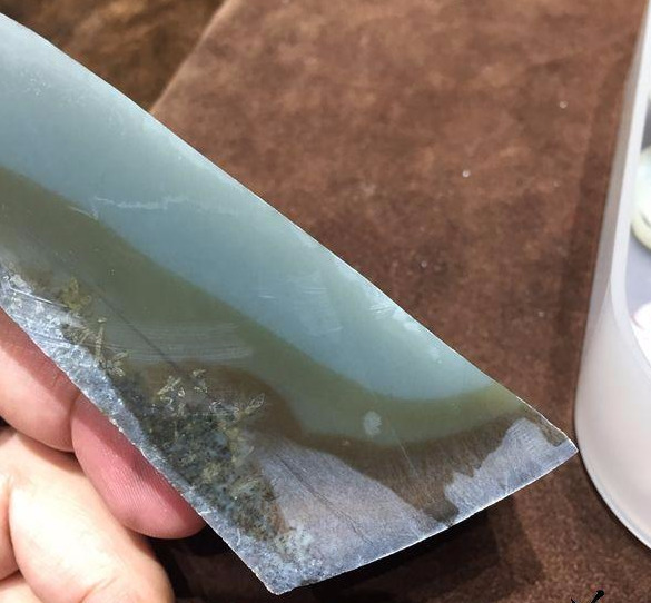 你见过和田玉批发市场里的蓝色和田玉吗?