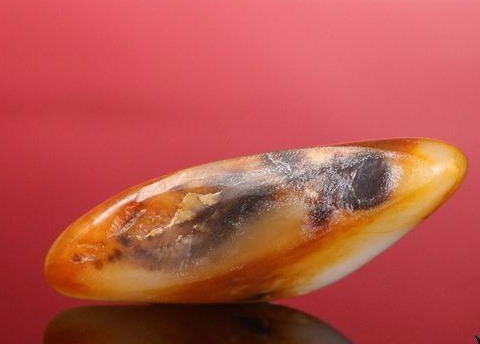 玩和田玉瞧三皮——籽料的看皮之道!