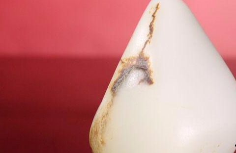 玩和田玉瞧三皮——籽料的看皮之道!
