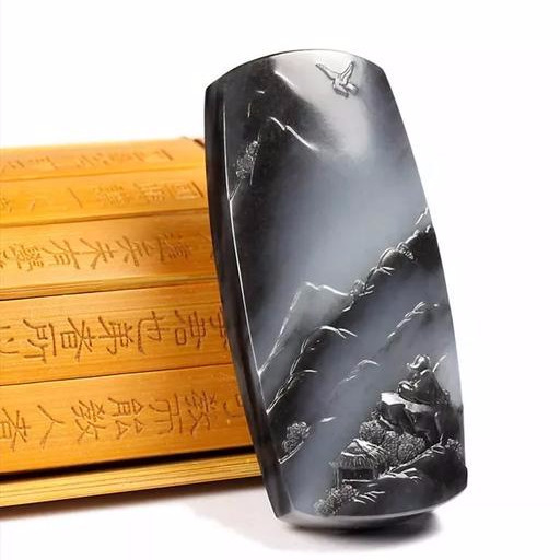 玉器批发市场里也有;天人无际、天人合一的雅境