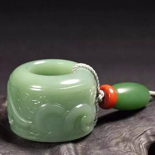 中国玉器大师玉侠崔涛带我们领略龙生的文化