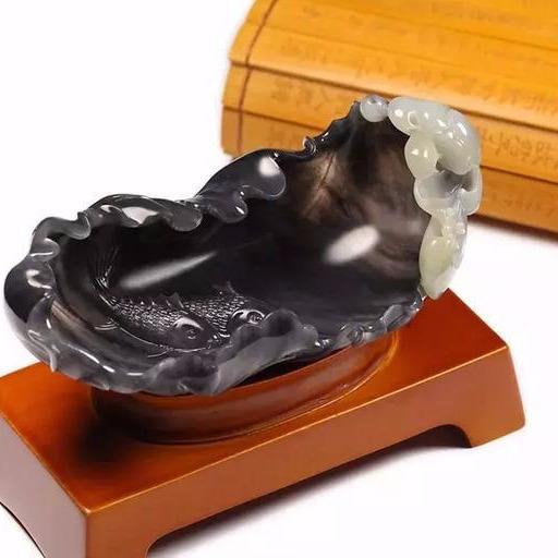 中国玉雕大师玉侠崔涛带你了解薄胎玉器