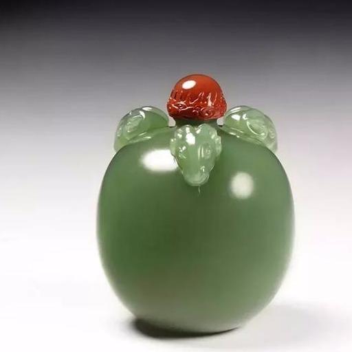 中国玉器大师玉侠崔涛教你如何鉴别鼻烟壶