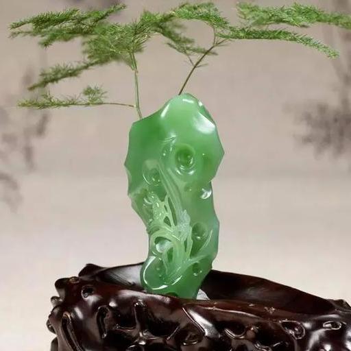中国玉雕设计大师玉侠崔涛带你欣赏碧玉奇石