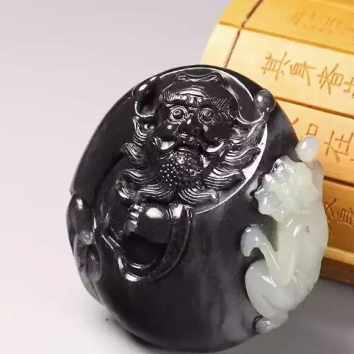 中国雕刻设计大师玉侠崔涛说驱魔大神钟馗