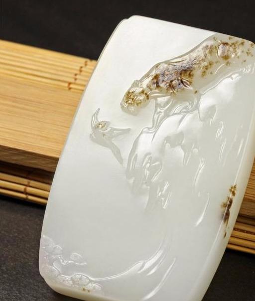 中国玉器大师玉侠崔涛说和田玉里的四季